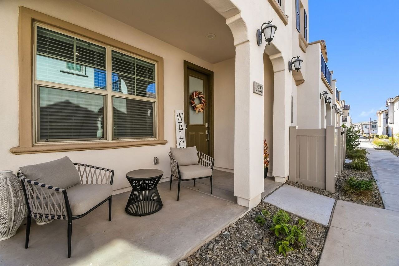 9922 E Wavelength Ave - Photo 5 of 34