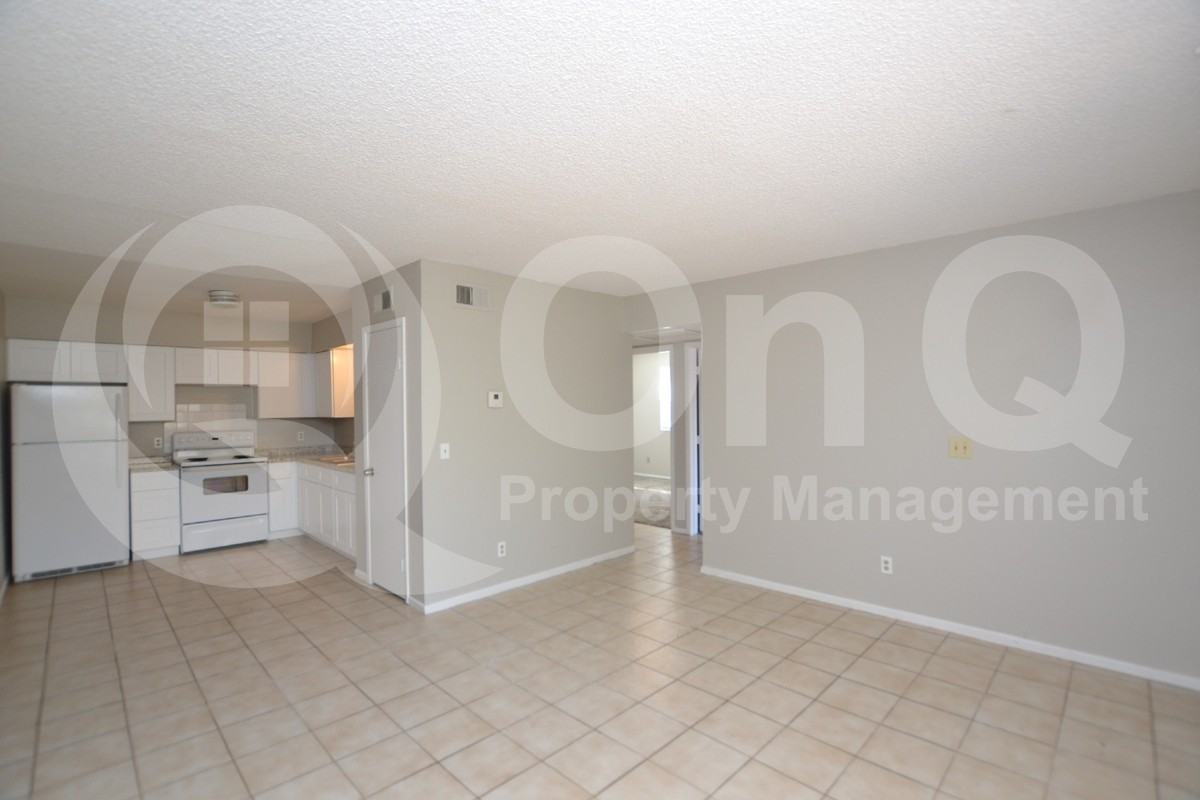 1861 N Center St #2 - Photo 4 of 12