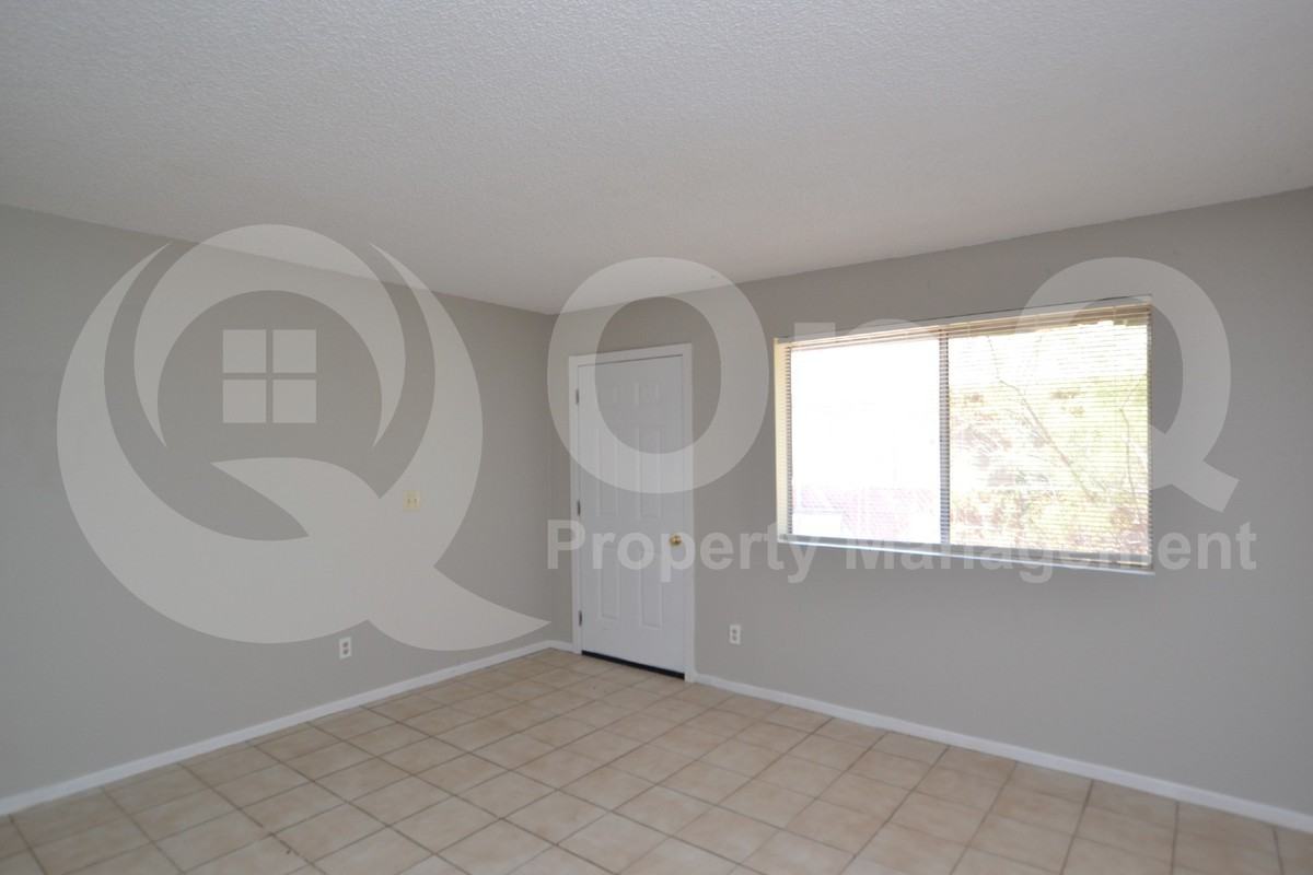 1861 N Center St #2 - Photo 5 of 12