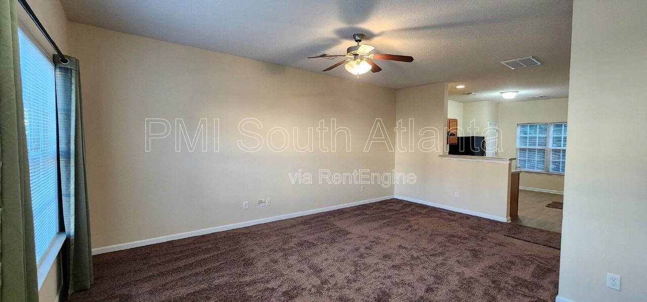 6864 Mountain Circle - Photo 3 of 24