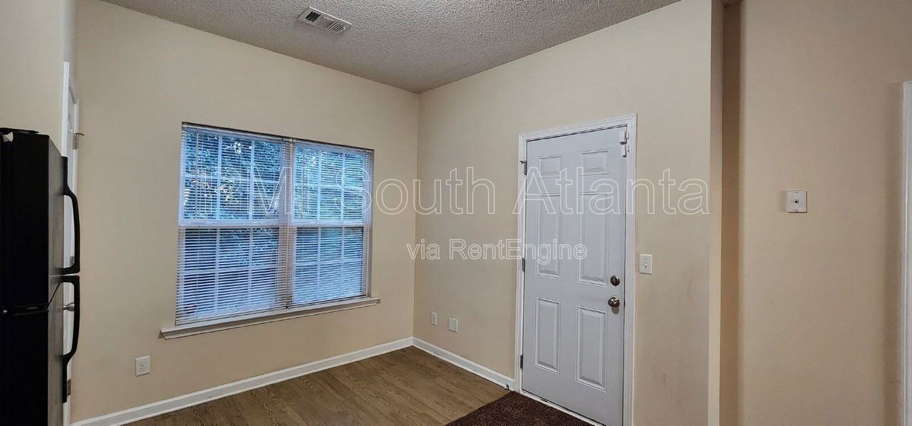 6864 Mountain Circle - Photo 7 of 24