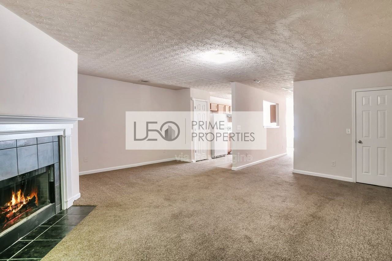 2842 Vining Ridge Ter - Photo 4 of 17