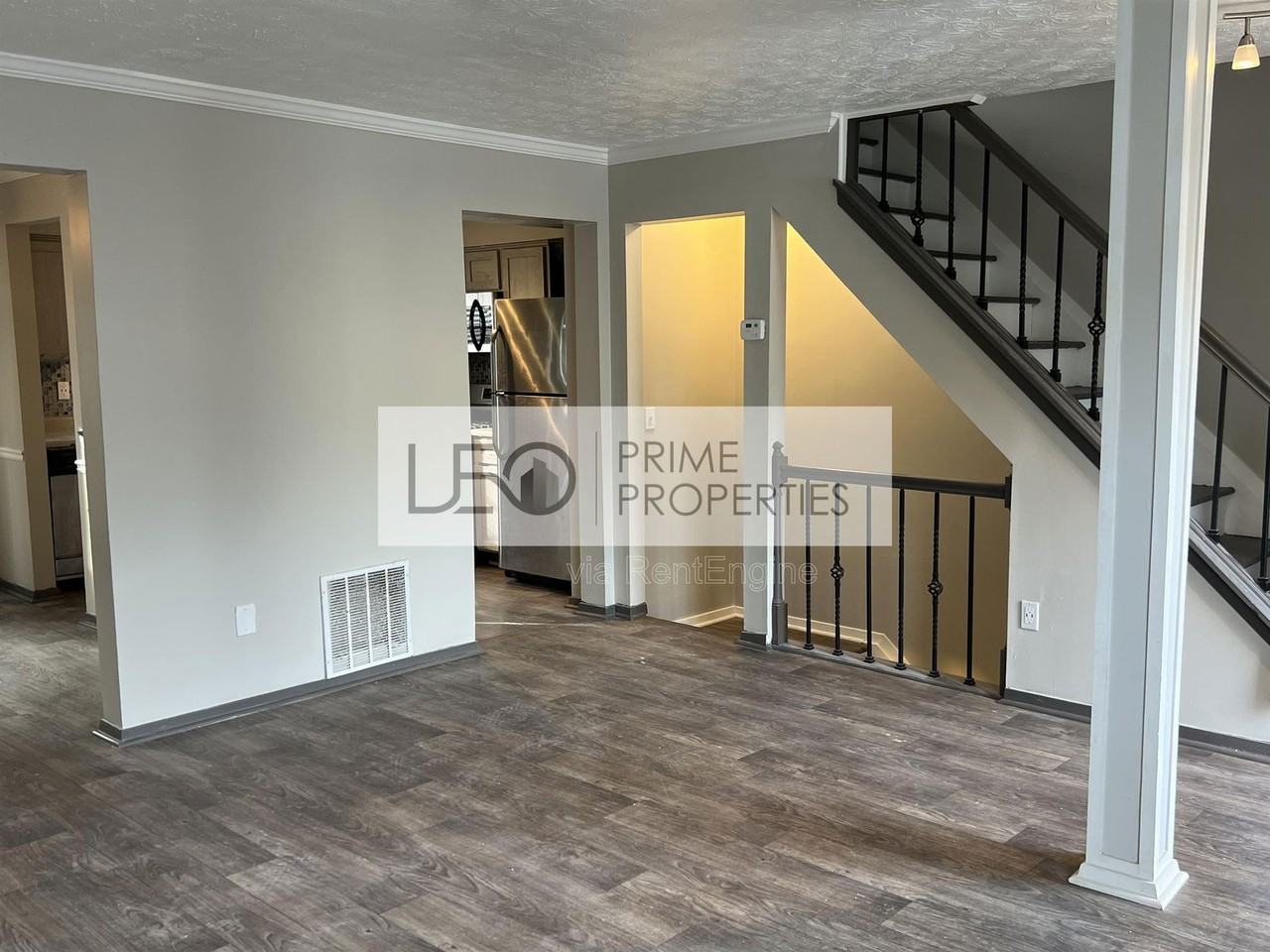 3081 Shadow Walk Ln - Photo 4 of 16