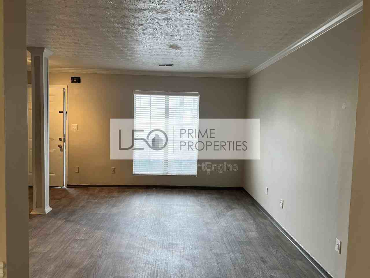 3081 Shadow Walk Ln - Photo 5 of 16