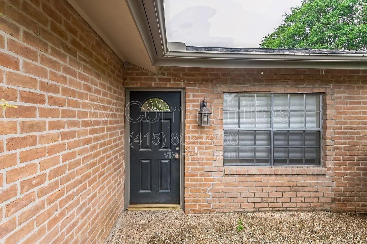 4702 N Cashel Cir - Photo 5 of 38