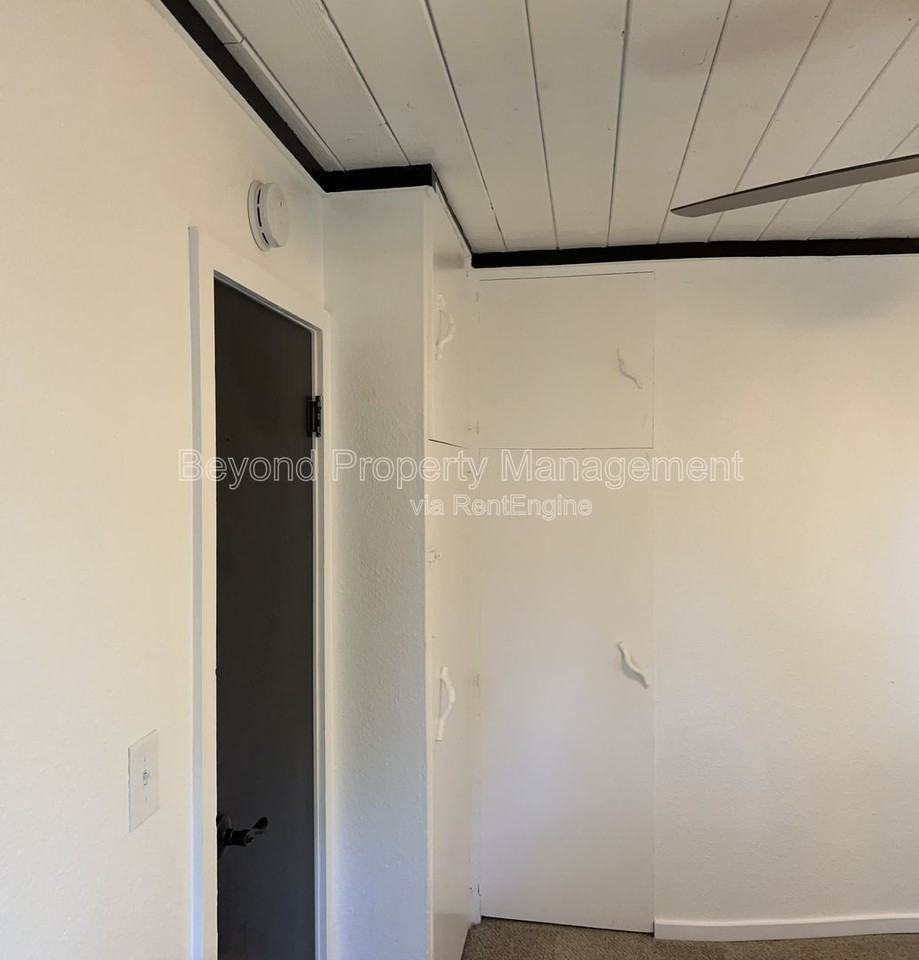 28805 Spruce Rd #1 - Photo 6 of 36