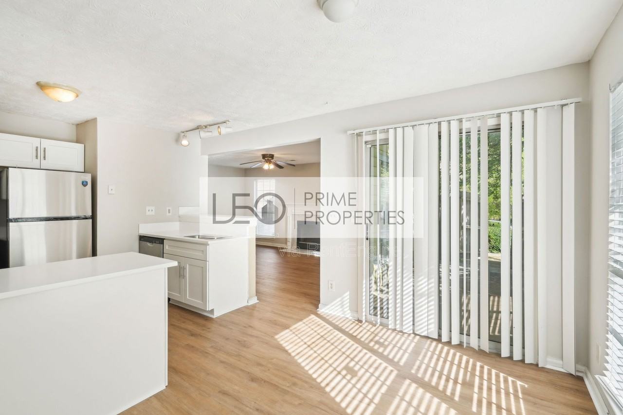 1066 Rock Creek Lane