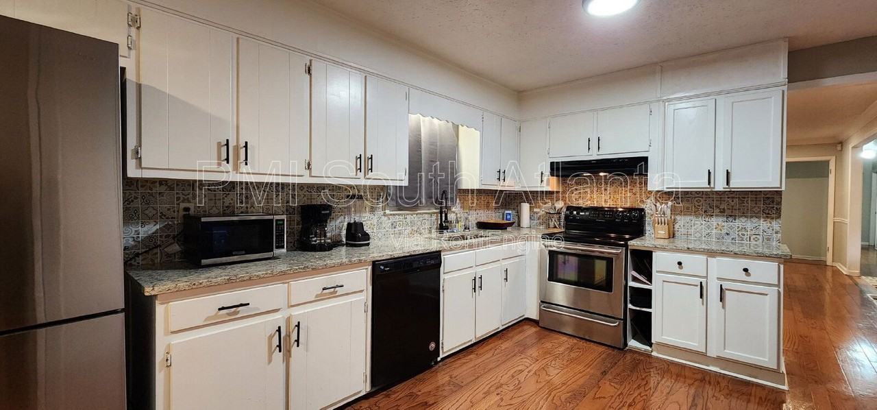 150 Timberland Trail #4 - Photo 5 of 13