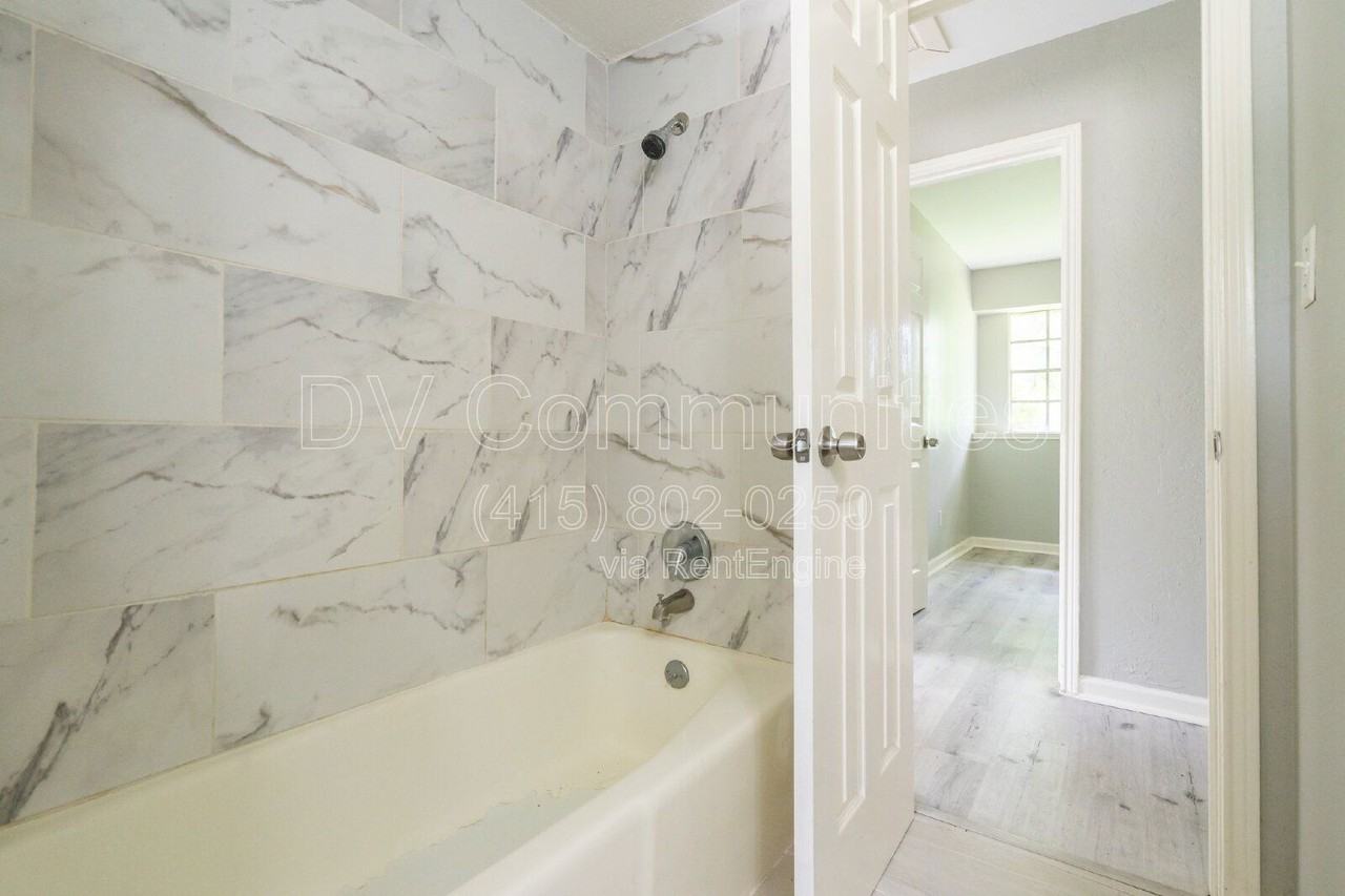 9196 White Oak Dr - Photo 6 of 28