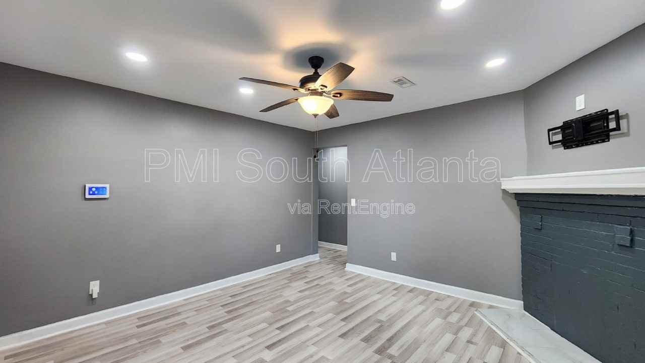 101 Atlanta Avenue Southeast #A - Photo 5 of 29