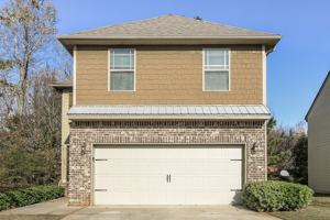 featured image of 340 Concord Terrace