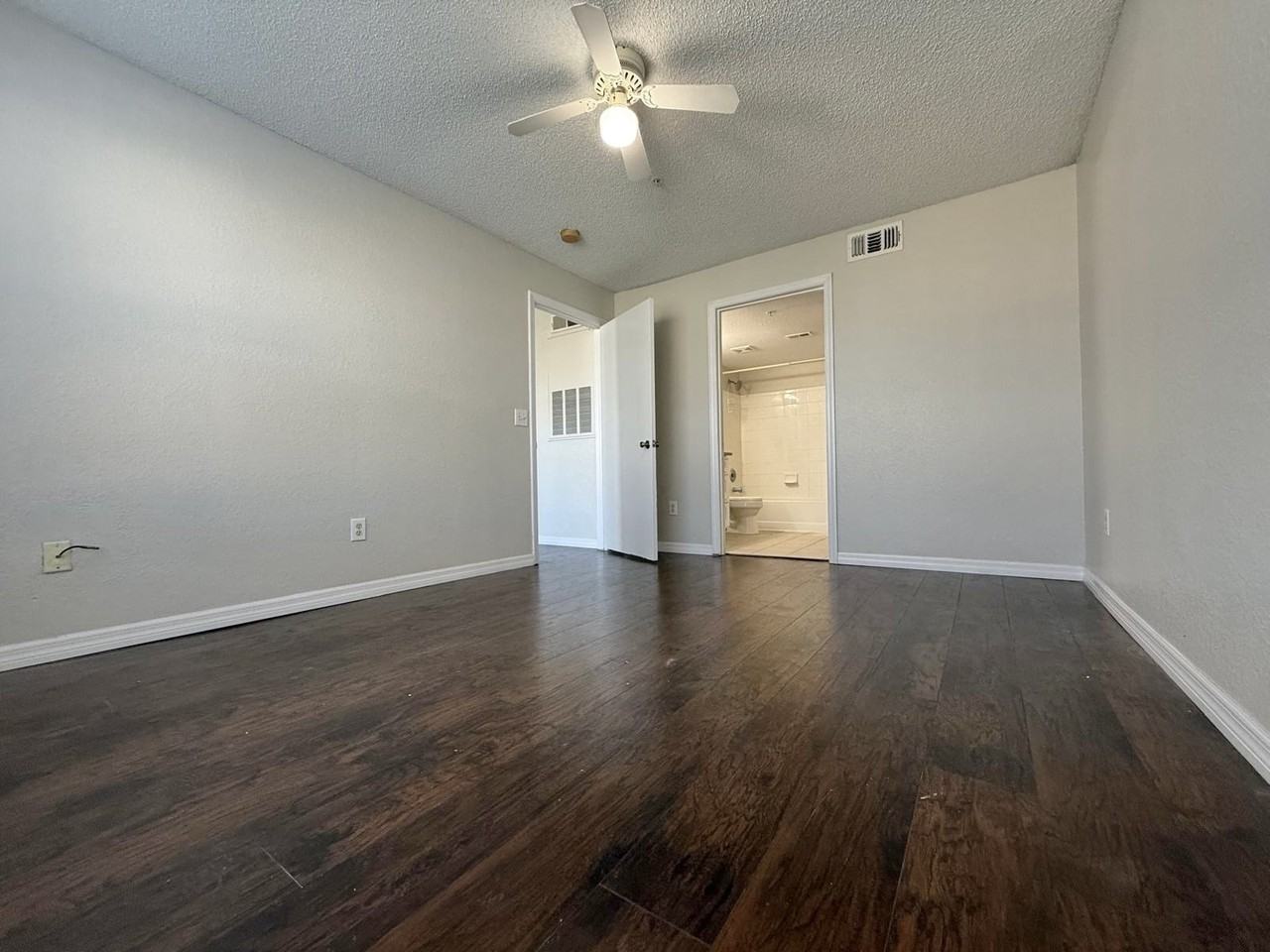 2210 Grand Cayman Ct #1 - Photo 2 of 36