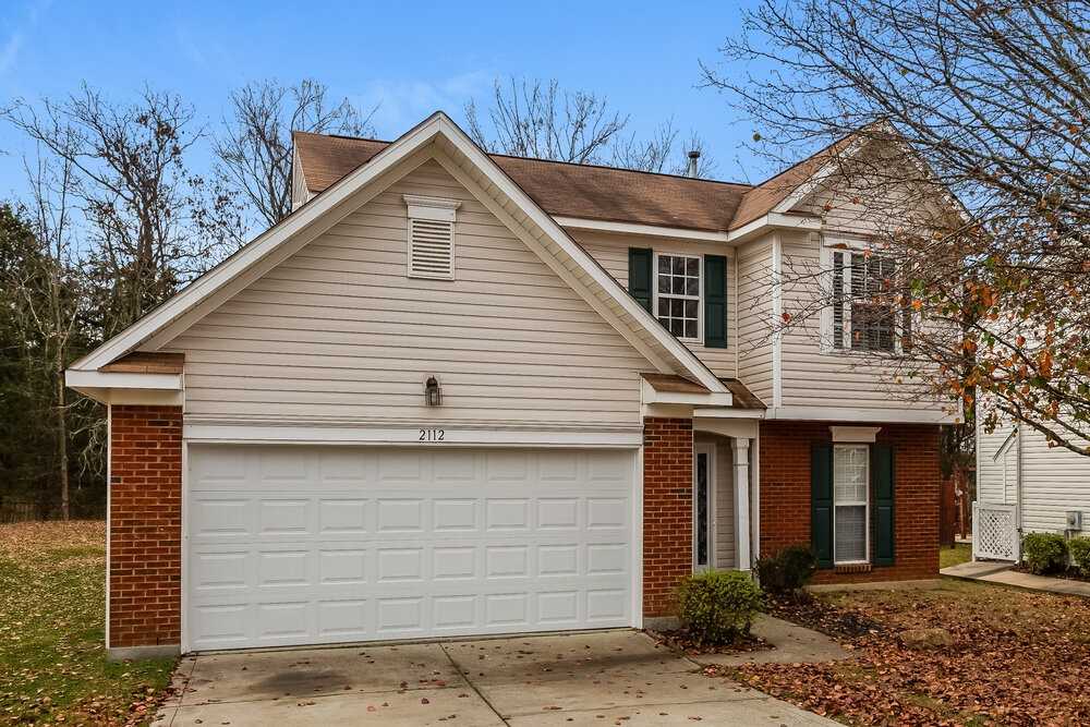 2112 Highland Park Dr - Photo 4 of 17