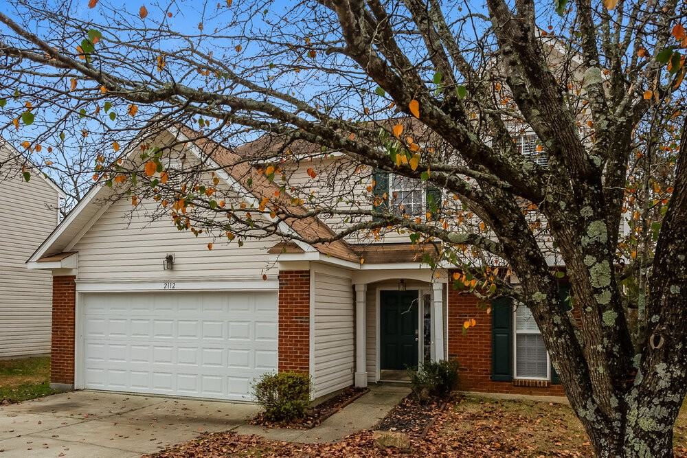 2112 Highland Park Dr - Photo 5 of 17