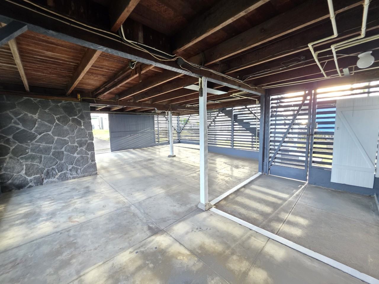 418A Kukuau St - Photo 5 of 21