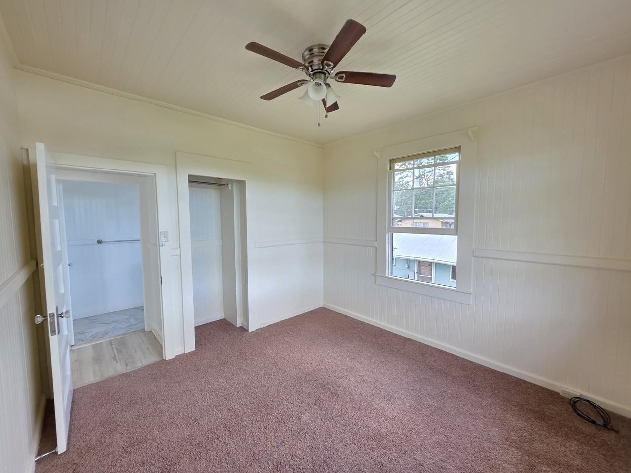 418A Kukuau St - Photo 2 of 21