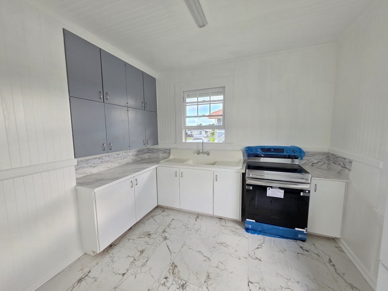 418A Kukuau St - Photo 7 of 21