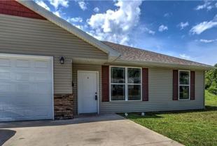 809 Broad Street #B - Photo 1 of 1