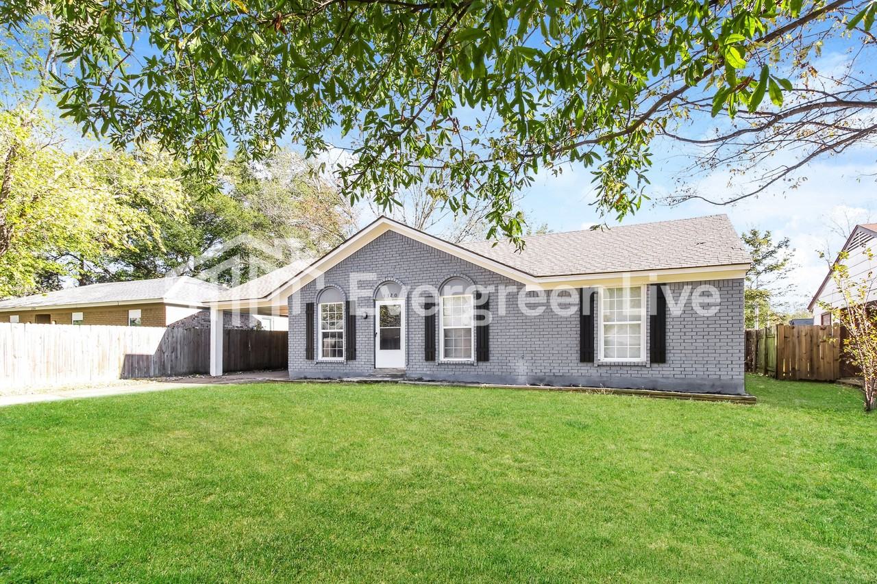 5320 Plover Dr - Photo 3 of 16