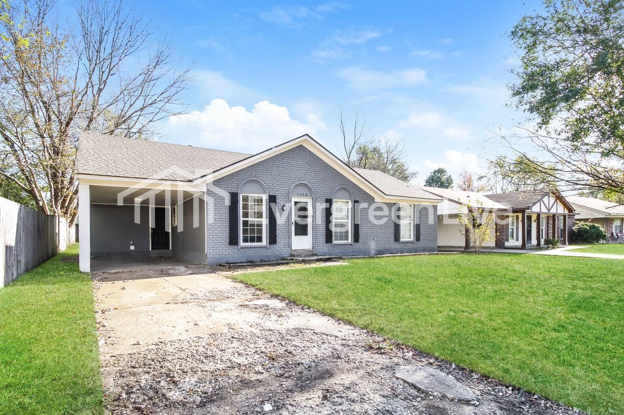 5320 Plover Dr - Photo 4 of 16