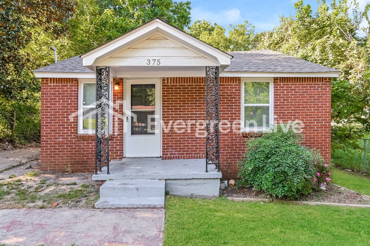 375 George Road - Photo 2 of 16