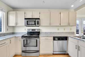 featured image of 12708 Julian Court