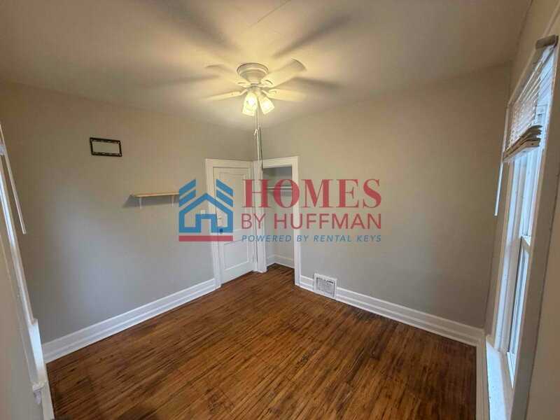 1111 East Powell Avenue - Photo 5 of 7