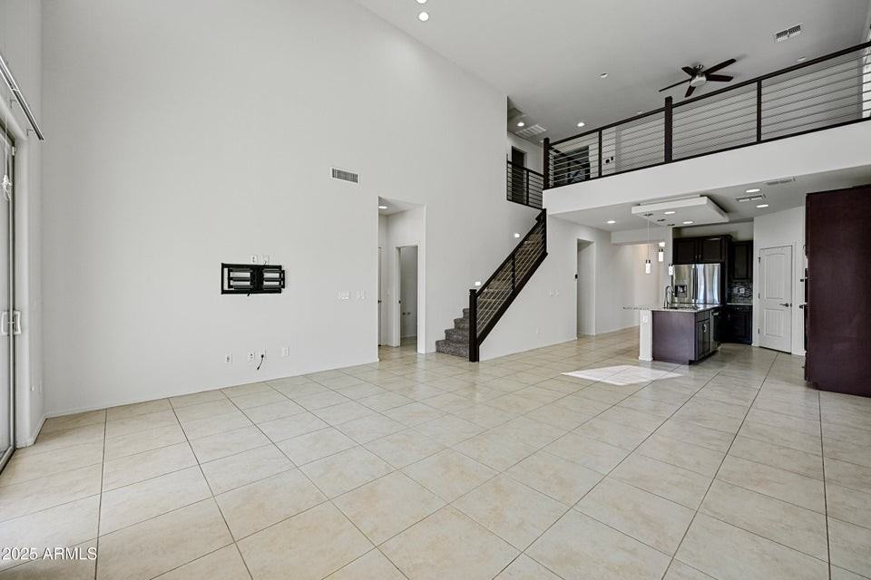 9561 West Weeping Willow Road - Photo 7 of 35