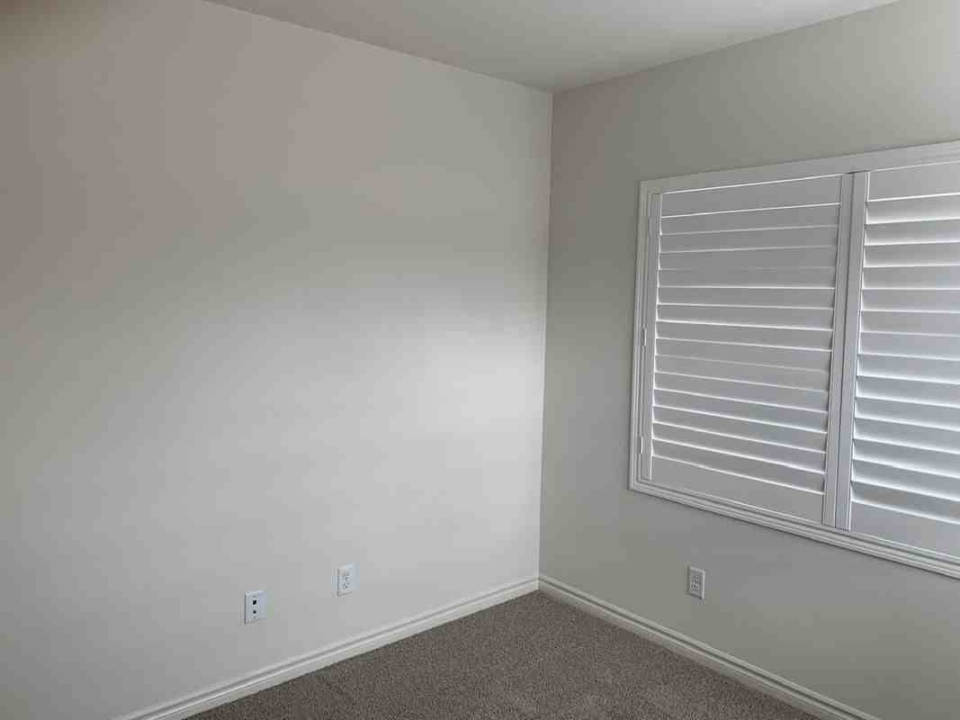 11456 Artesia Blvd - Photo 6 of 13