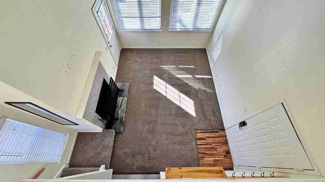 980 S Dawson Way - Photo 3 of 16