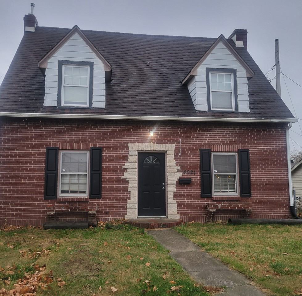 4021 N Tacoma Ave - Photo 2 of 7