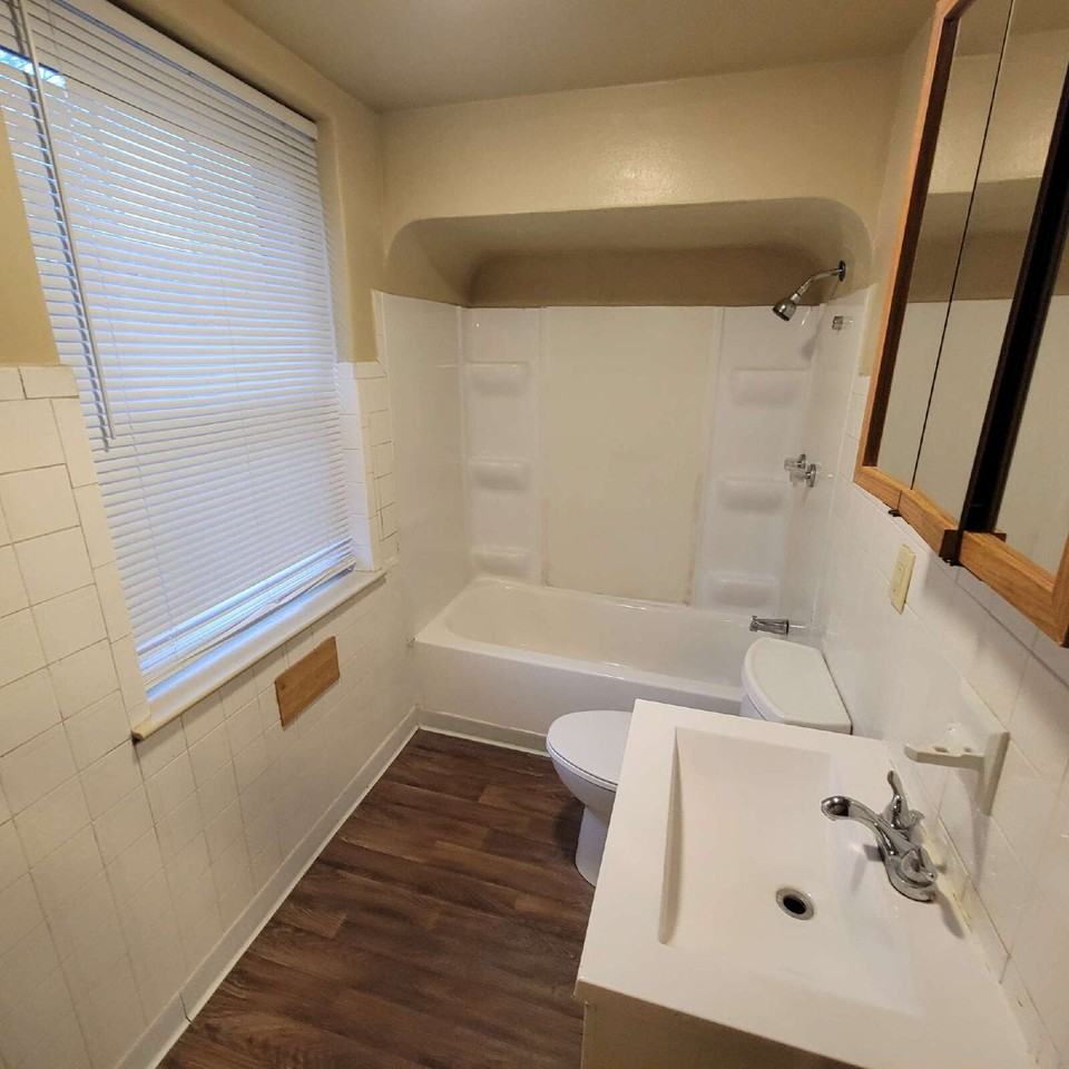 4021 N Tacoma Ave - Photo 7 of 7