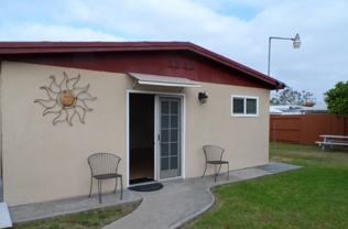 739 Twin Oaks Avenue - Photo 1 of 1