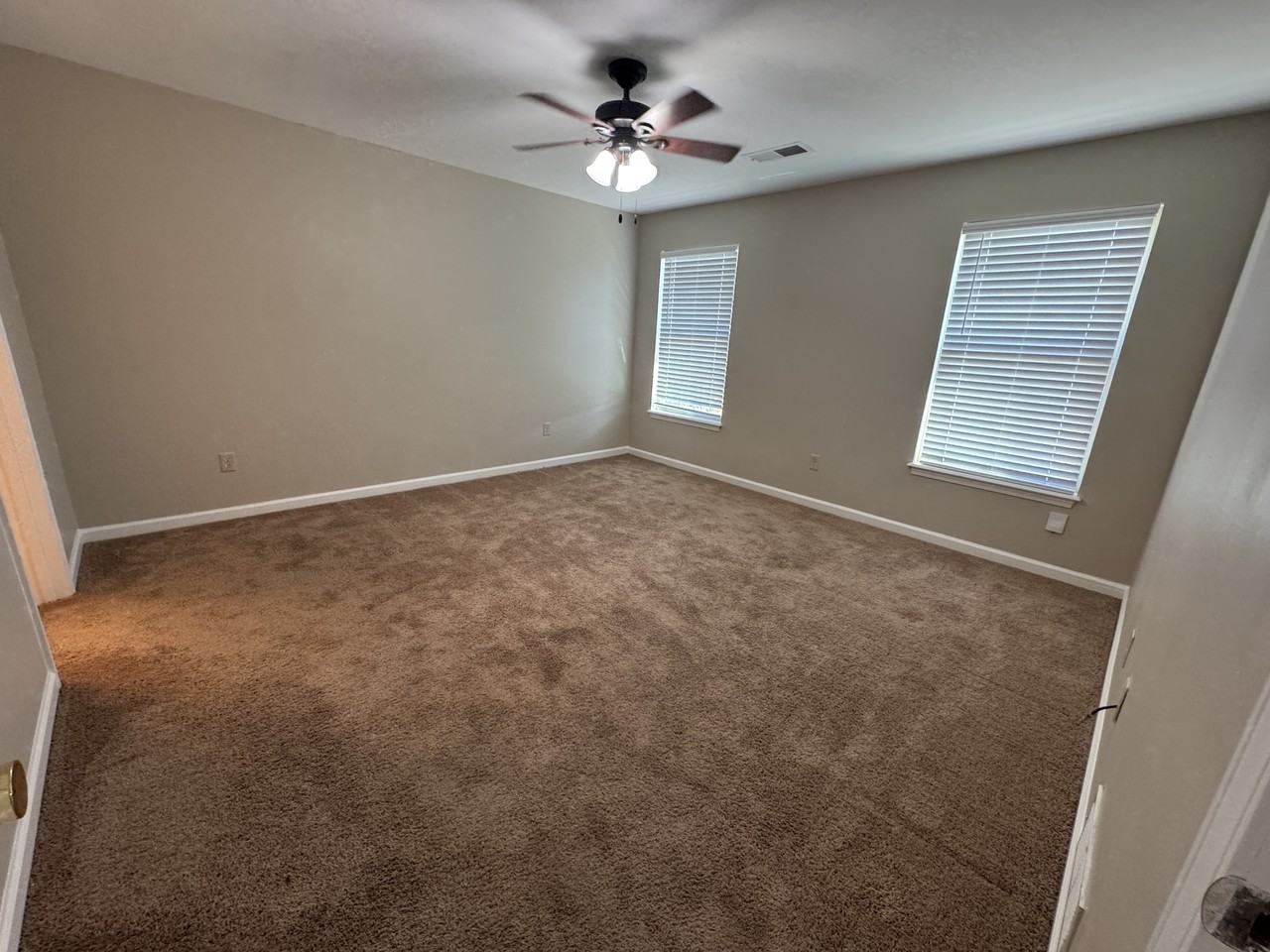 708 Chatham Ct #1 - Photo 4 of 28