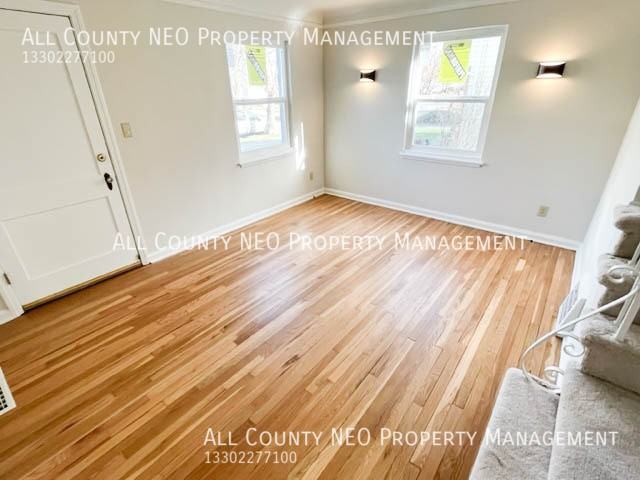 19330 Meredith Ave - Photo 4 of 16