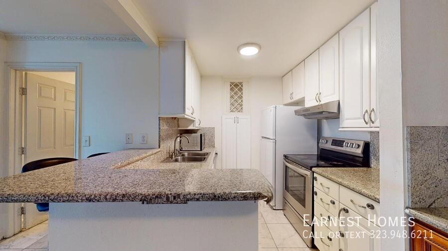 7777 W 91st St - Photo 7 of 23