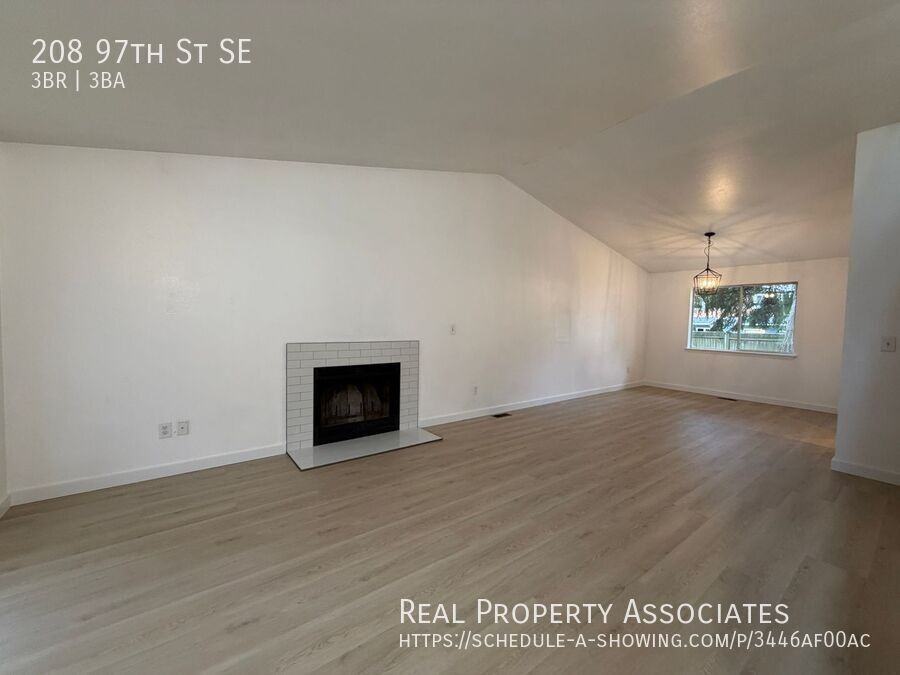 208 97th Street Southeast - Photo 3 of 18