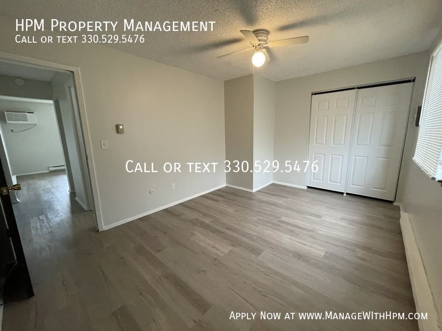 1015 Howe Ave #11 - Photo 7 of 11