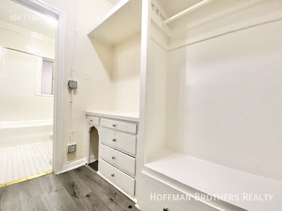 425 South Grand View Street #7202 - Photo 4 of 5