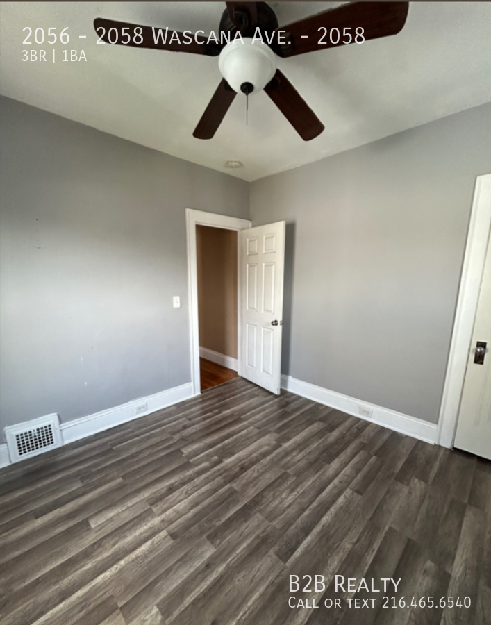 2056 2056 - Photo 7 of 8