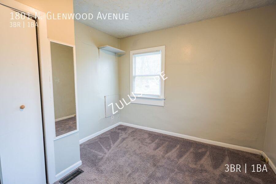 1801 N Glenwood Ave - Photo 4 of 24