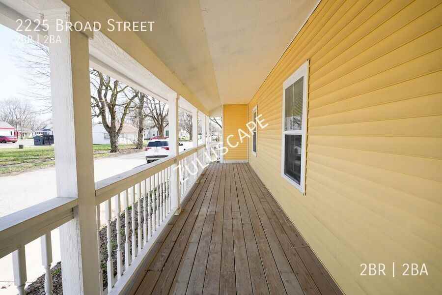 2225 Broad St - Photo 4 of 30