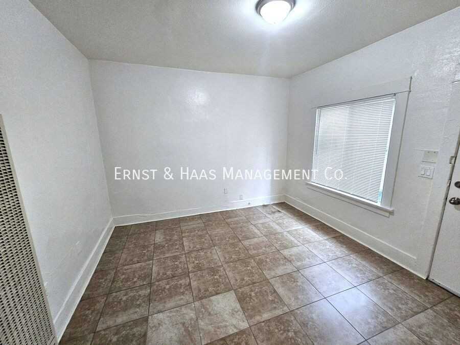 1436 Walnut Ave #07 - Photo 2 of 5