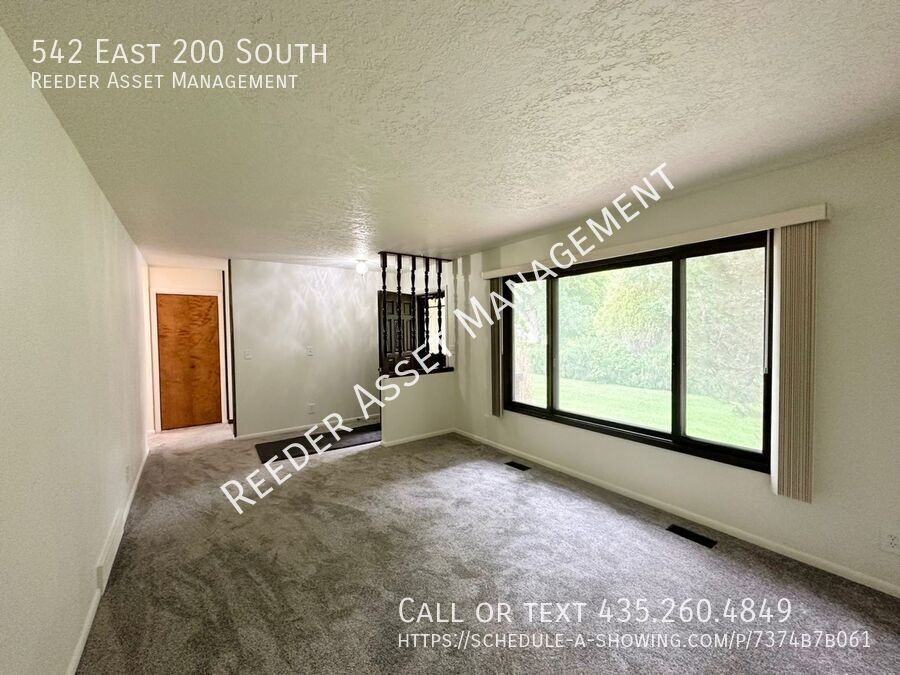 542 E 200 S - Photo 5 of 21