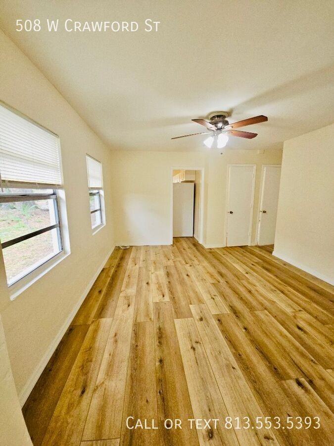 508 West Crawford Street - Photo 5 of 24