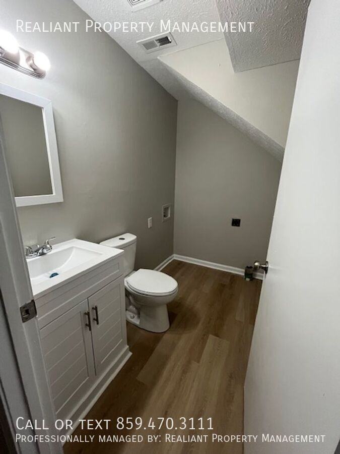 31 Hurley Street #14 - Photo 6 of 15