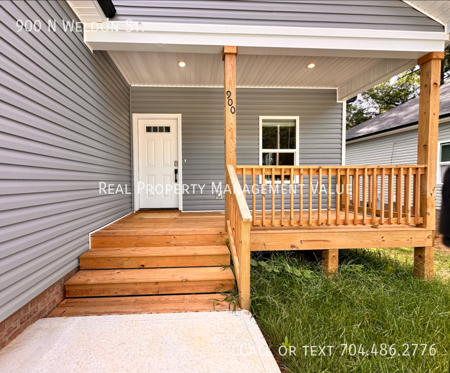 900 North Weldon Street - Photo 2 of 11