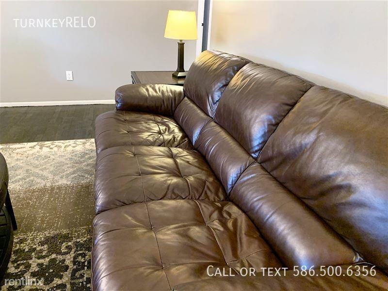 38428 Tottenham Rd - Photo 5 of 50