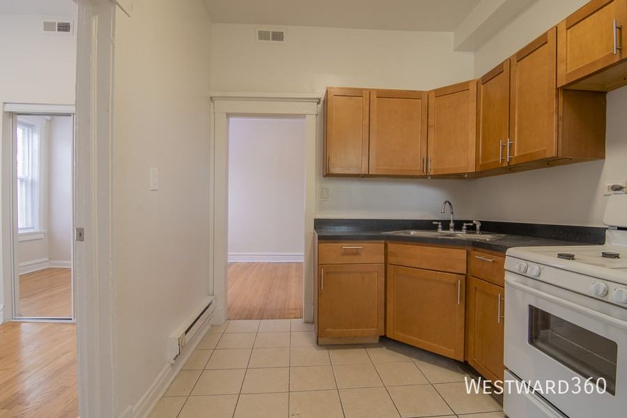 1548 N Homan Ave #3 - Photo 4 of 18