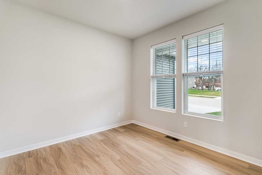 4403 19th Street - Photo 3 of 27